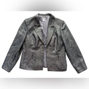 Chico's Silver Boucle Single Clasp blazer